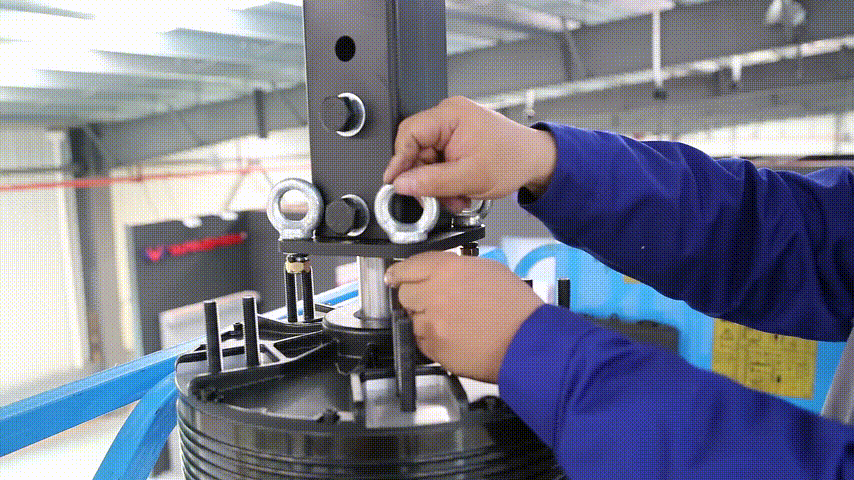 1713405890195587.gif 10.gif