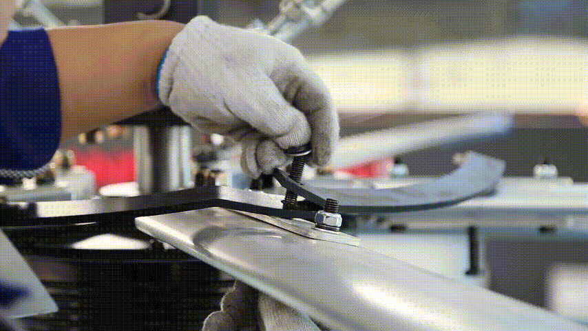 1713406049153285.gif 17.gif